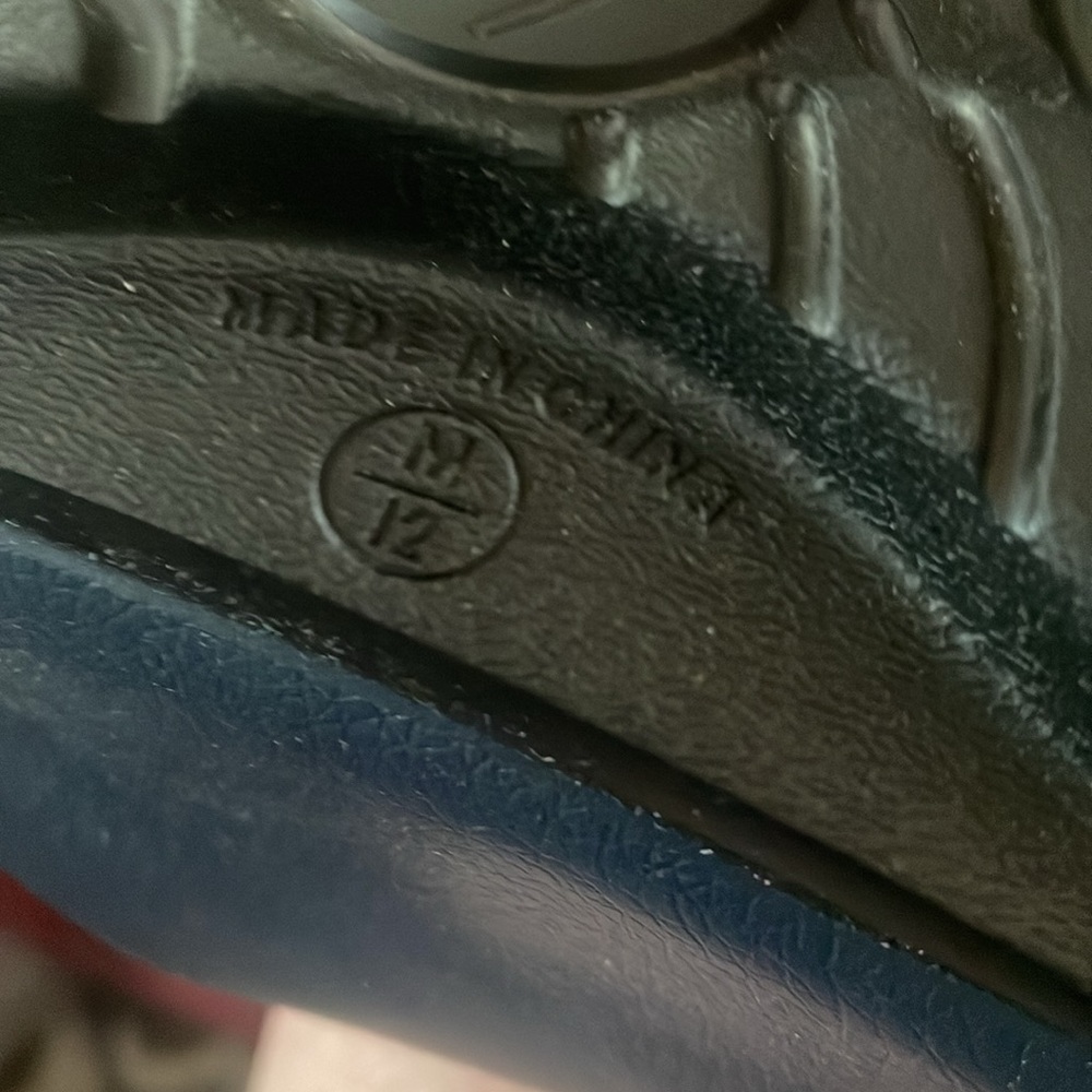 Mens Gravity Defyer Slides NWT - Picture 5 of 7